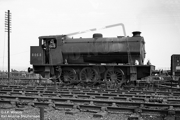 8068 1947-06-25 Grimsby Docks