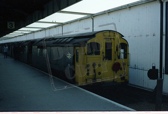 IOW 045 S6 Ryde @1979