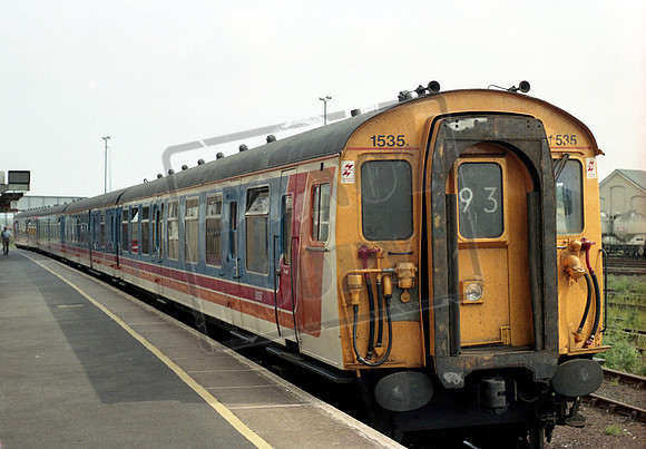 EMU 1535 1998-05-21 Eastleigh on Southampton service