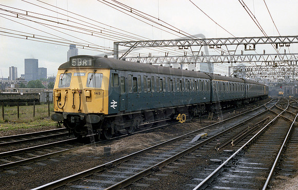 EMU ER 145 Bethnal Green