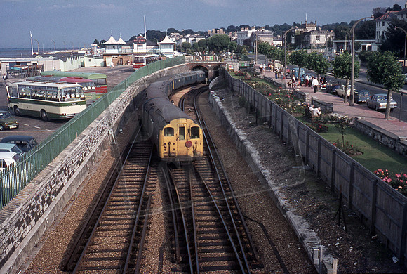IoW 035 with 045 1974-08-19 Ryde