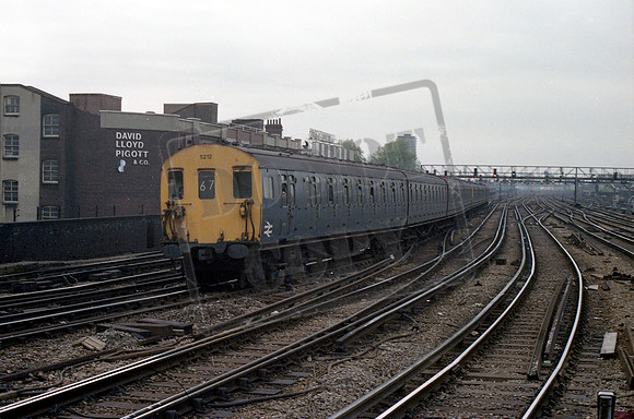 EMU 5212 1979 London Bridge