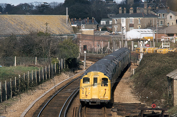 IoW 035