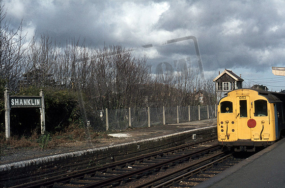 IoW 042 1970s Shanklin