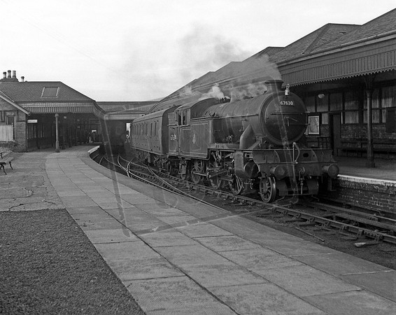 67630 1955-07-15 North Berwick