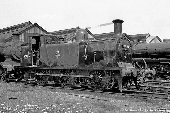 32113 1953-09-05 Eastleigh