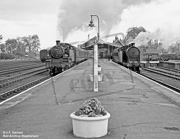 82028 1956-08-30 Barnard Castle