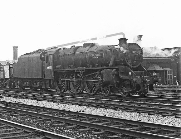 44951 1966-03-26 Mirfield