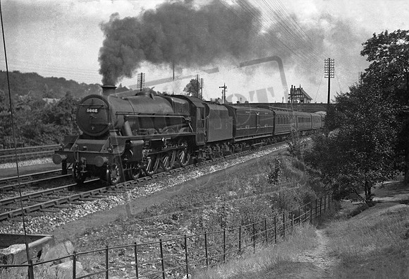 5662 1930s Millhouses