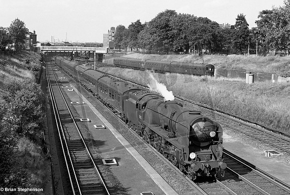 35013 1965-08-31 Clapham Junction