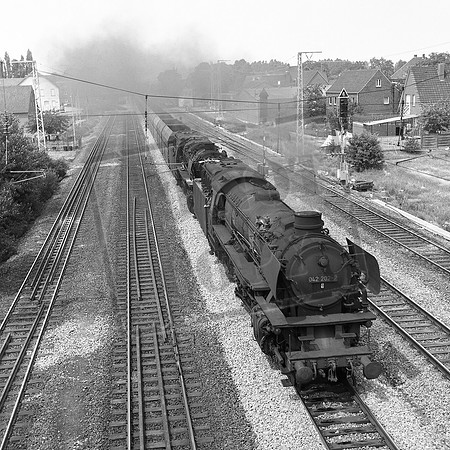 042 202, 043 121 1975-07-08 Salzbergen (rbr)