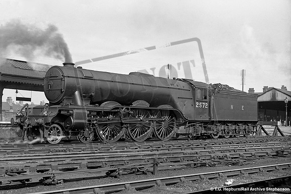 2572 1946-06-11 Grantham