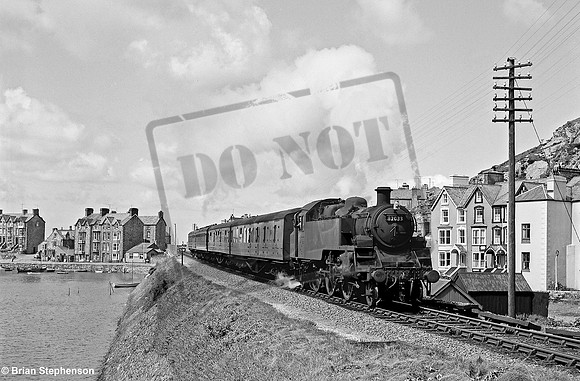 82033 1963-07-25 Barmouth