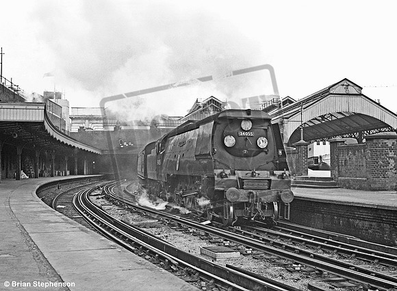 34055 1960s London Victoria
