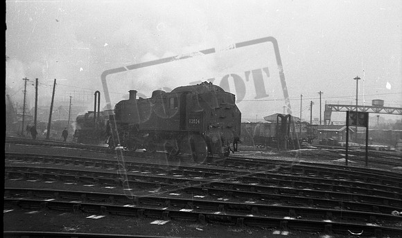 82024 1966c Nine Elms-ROneg-1508-014