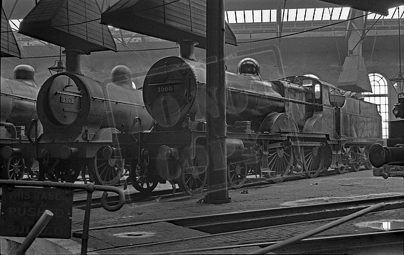 1000, 3562 1930s Gloucester Barnwood shed