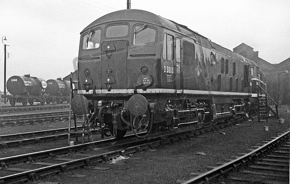 D5050 1960 March