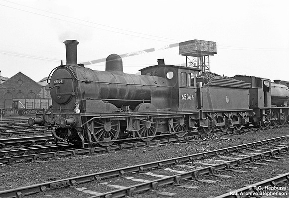 65064 1950s Darlington shed