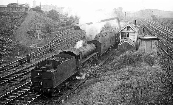 61016 1965-10-02 Lockes Sidings Normanton