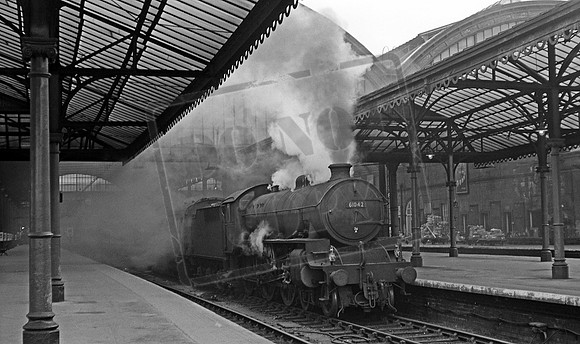 61042 1966-03-22 Hull Paragon