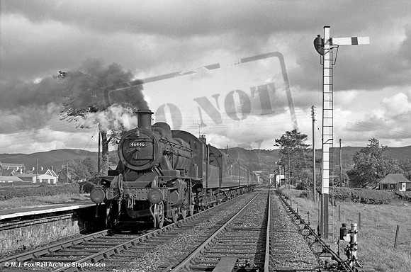 46446 1963-08-19 Caersws