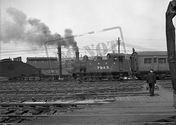 7043 1930s Stratford