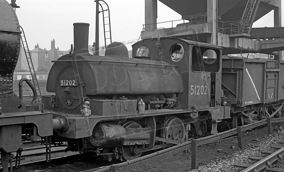 51212 1954-08-22 Bristol Barrow Road shed