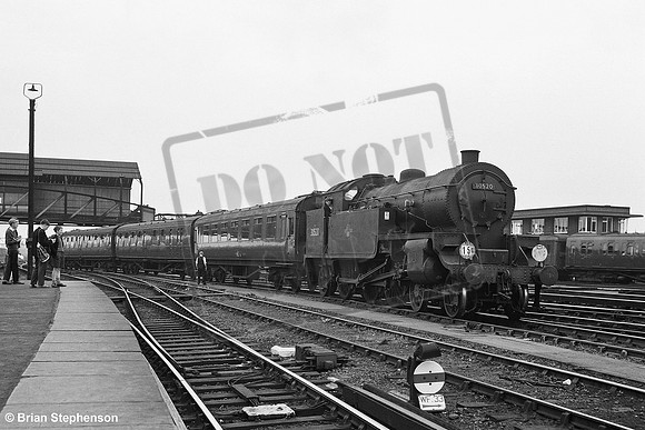 30520 1962c Clapham Junction