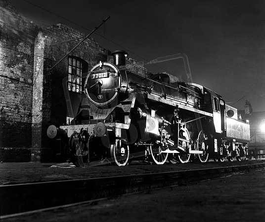 77012 1965-04 Crewe North