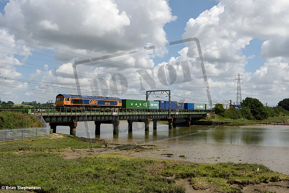 66735 2015-06-27 Manningtree