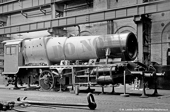 8011 1935-10-13 Crewe Works