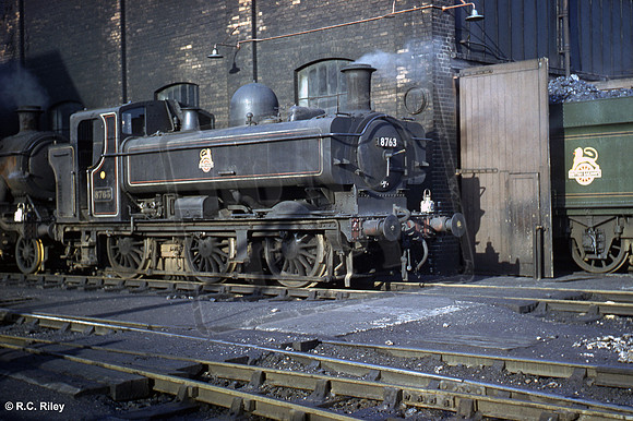 8763 1954-11-28  Old Oak Common