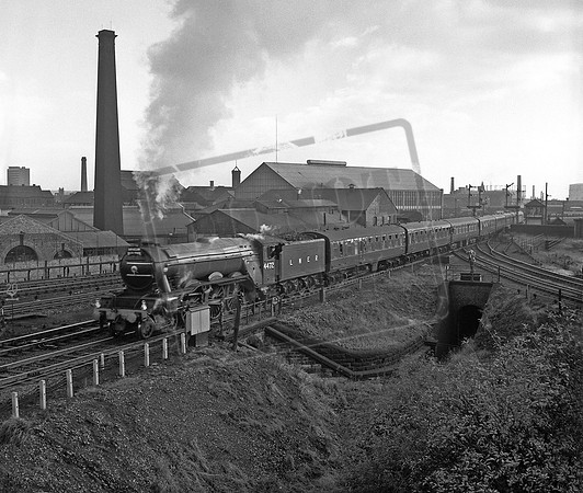 4472 1964-10-03 Leeds Whitehall Junction