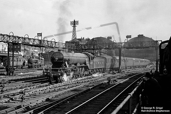 4477 1933-06 Kings Cross