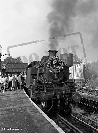 41284 1960-09-11 Chesham