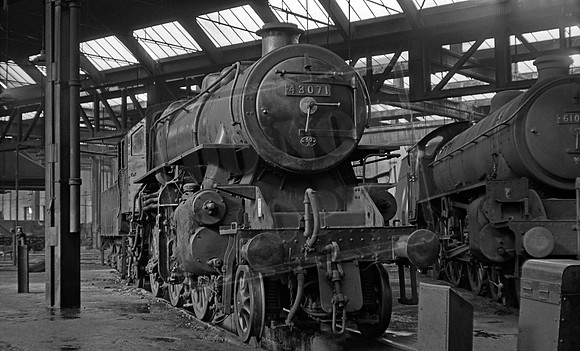43071 1966-04-23 York