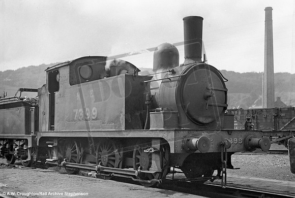 7399 1945 Galashiels shed