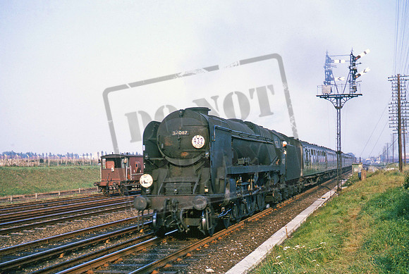 34087 1967c Basingstoke