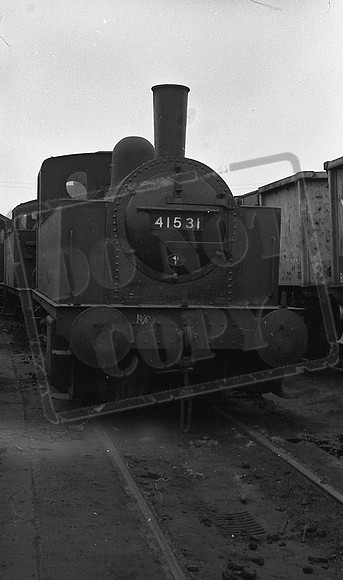 41531 1961-05-14 Staveley Barrow Hill-ROneg131-1