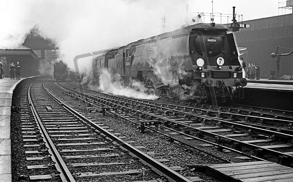 34054 1963-03-30 Nottingham Victoria