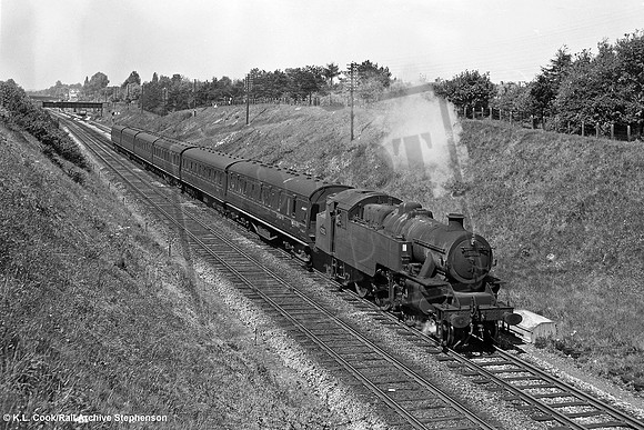 42082 1961-05-13 Beaconsfield