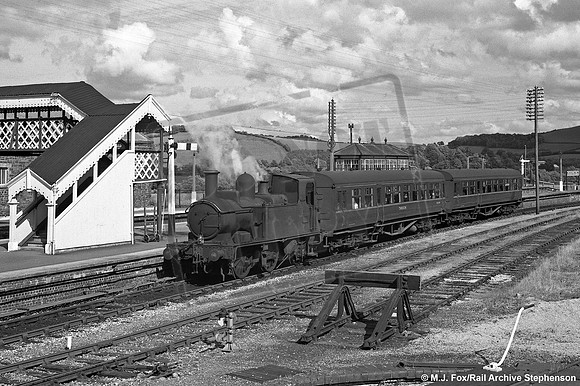 1421 1963-06-22 Dulverton