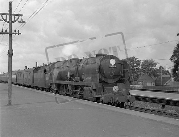 35009 1960s Basingstoke