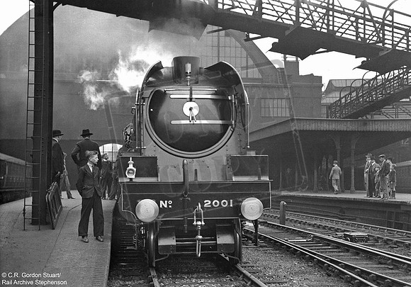 2001 1934-06-01 Kings Cross