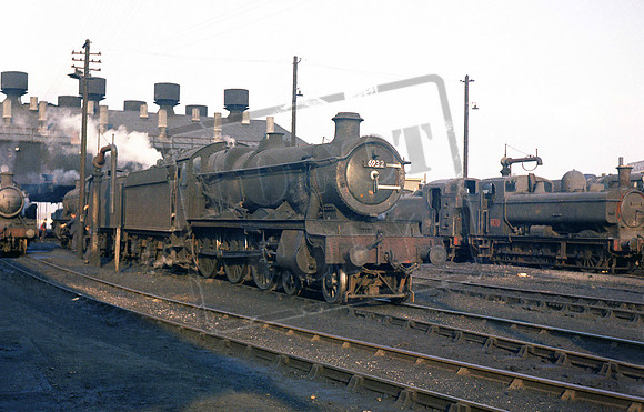 6932 1965 Southall