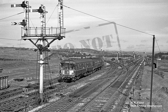 DMU class 104 1963c Mirfield Heaton Lodge East Junction