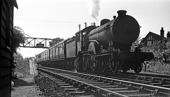 62523 1955-07 Brundall Gardens Halt