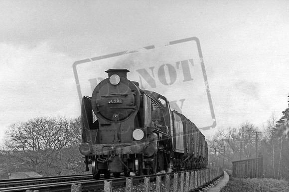 30901 1962-04-01 Balcombe