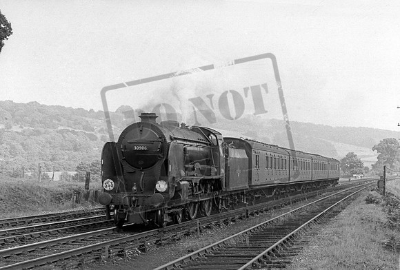 30906 1962-09-21 Gomshall