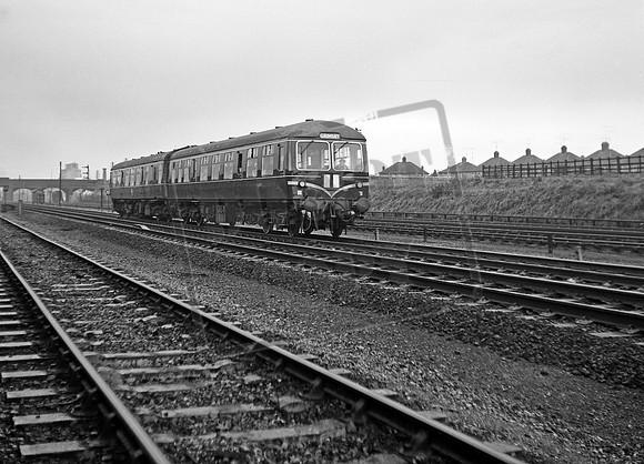 DMU E56417 1959c Peterborough
